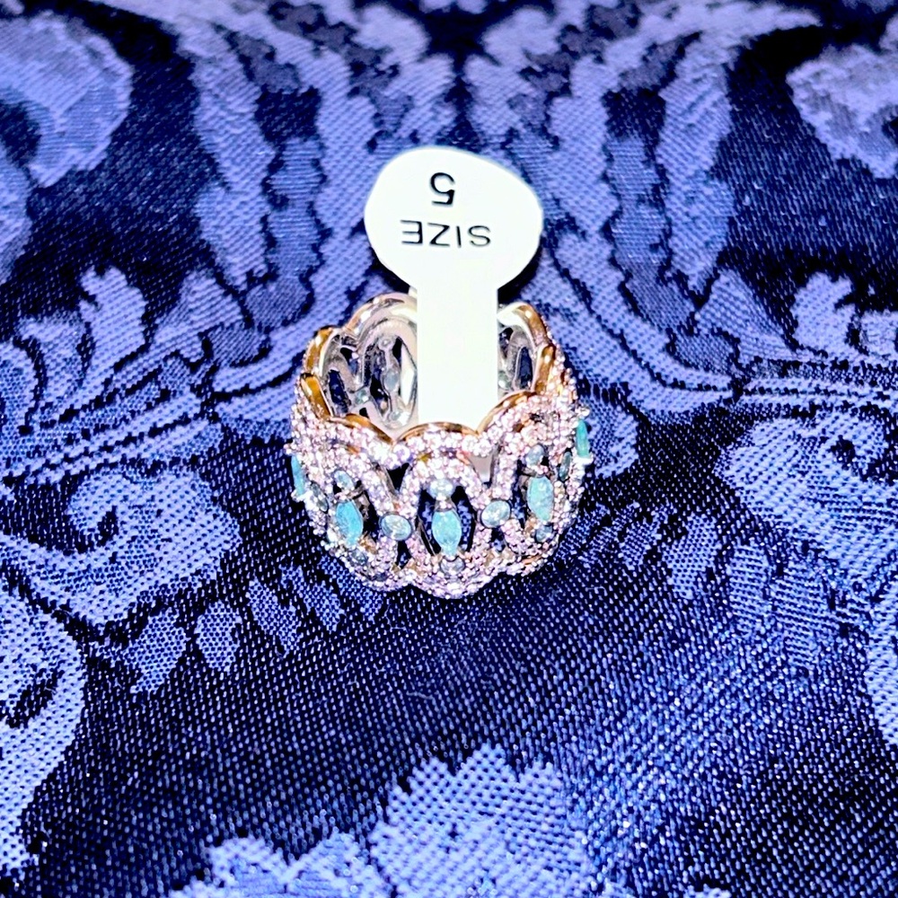 Silver Tone and 💙Aqua Marine Blue Ring